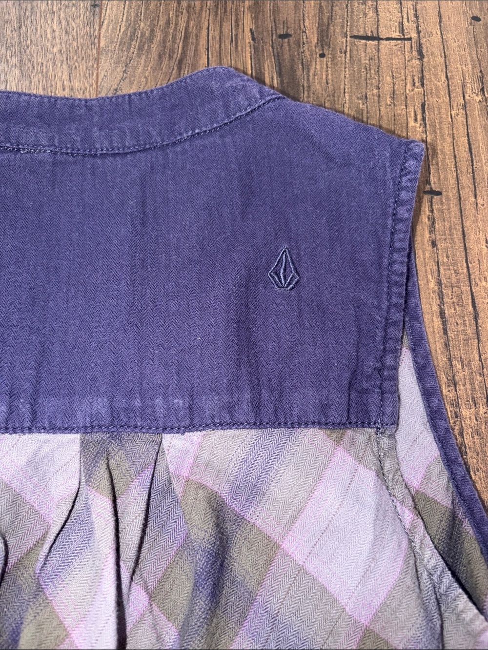 Volcom Purple Plaid Ruffle Yoke Tank - Picture 7 of 8